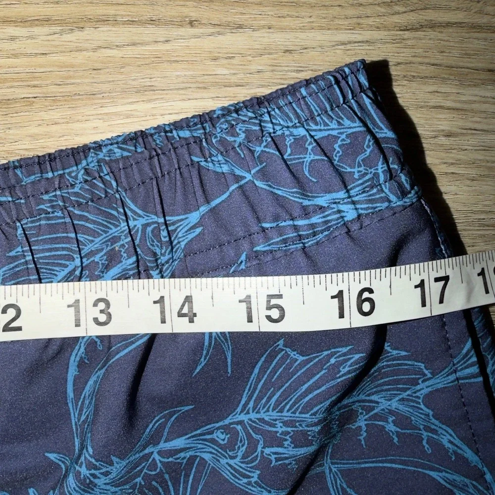 Huk Performance Fishing Shorts Mens XL Blue Marlin Print Stretch H2000089